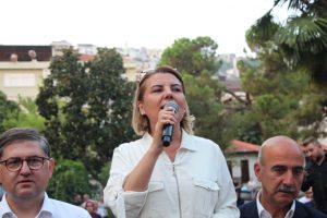 İzmit Belediyes Başkanı Fatma Kaplan Hürriyet
