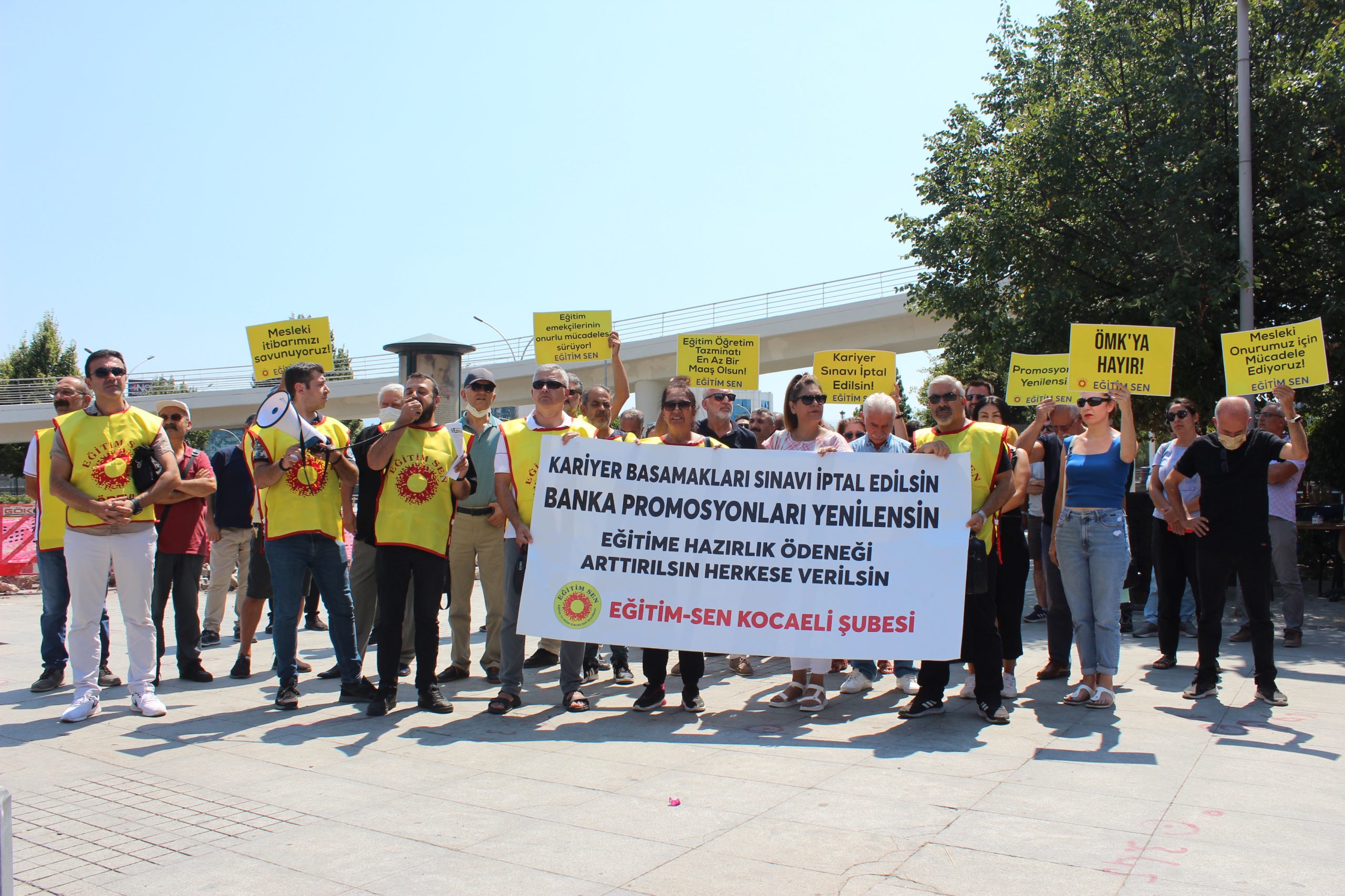 EĞİTİM SEN (4) EGITIM SEN kocaeli