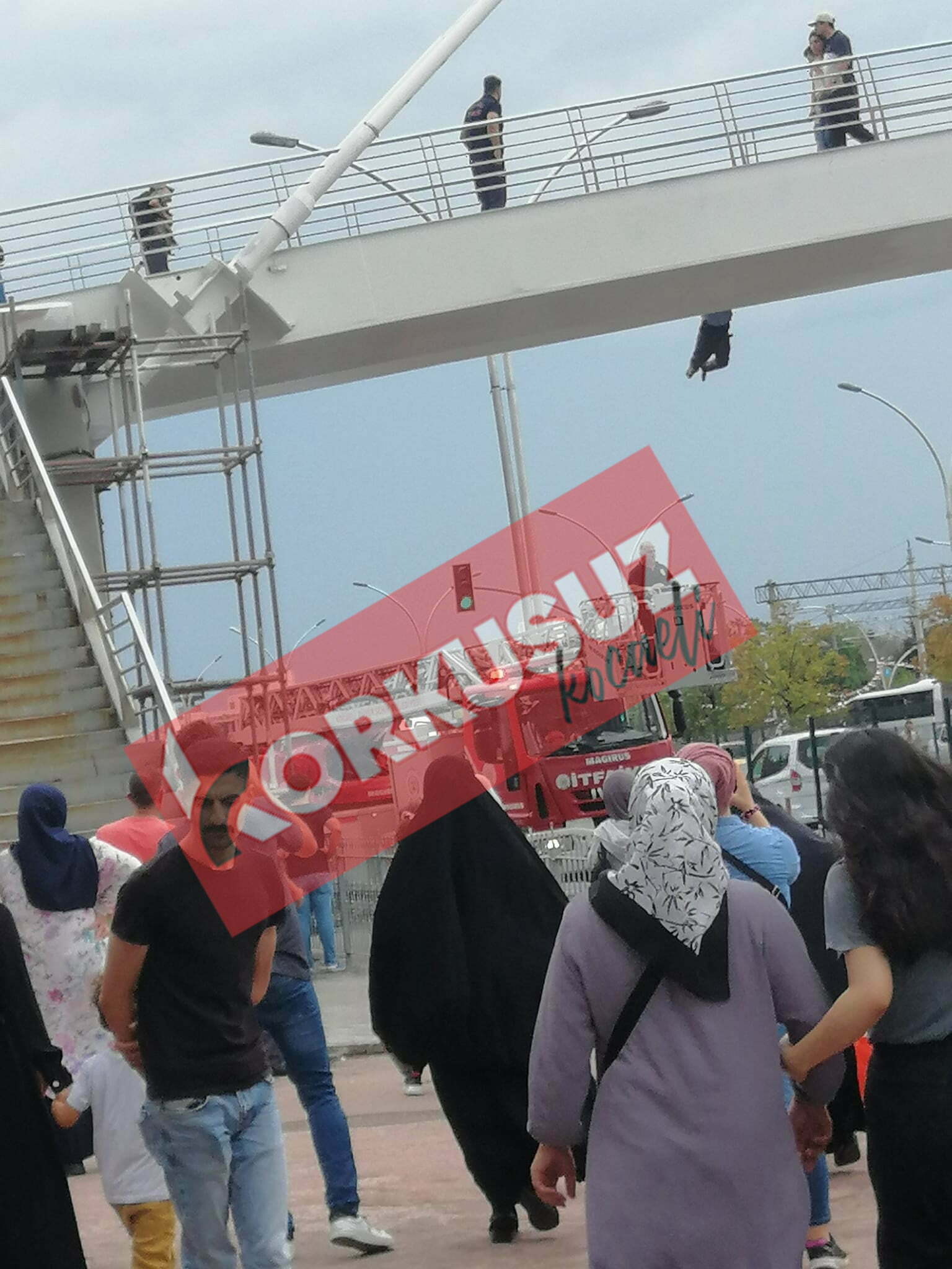 izmit halkevi intihar
