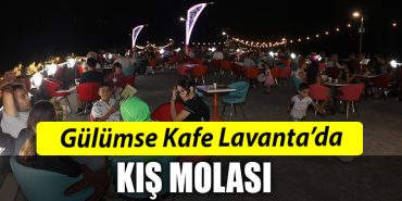 Gulumse kafe lavanta