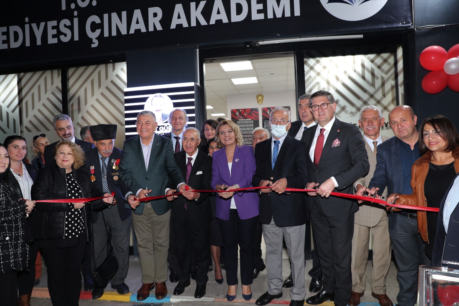 IZMIT CINAR AKADEMI RESMEN ACILDI 6