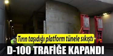 Tirin tasidigi platform tunele sikisti D 100 Ankara istikameti trafige kapandi