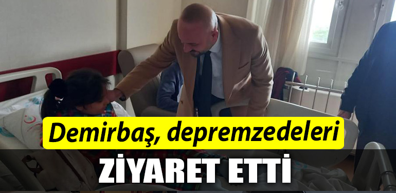 MHP Kocaeli Il Baskani Nuri Demirbas depremzedeleri ziyaret etti