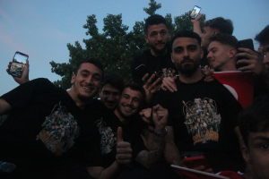 KOCAELİSPOR ŞAMPİYONLUĞU COŞKUYLA KUTLADI KOCAELİSPOR'UN ŞAMPİYONLUK COŞKUSUYLA SEKAPARK ALEV ALDI