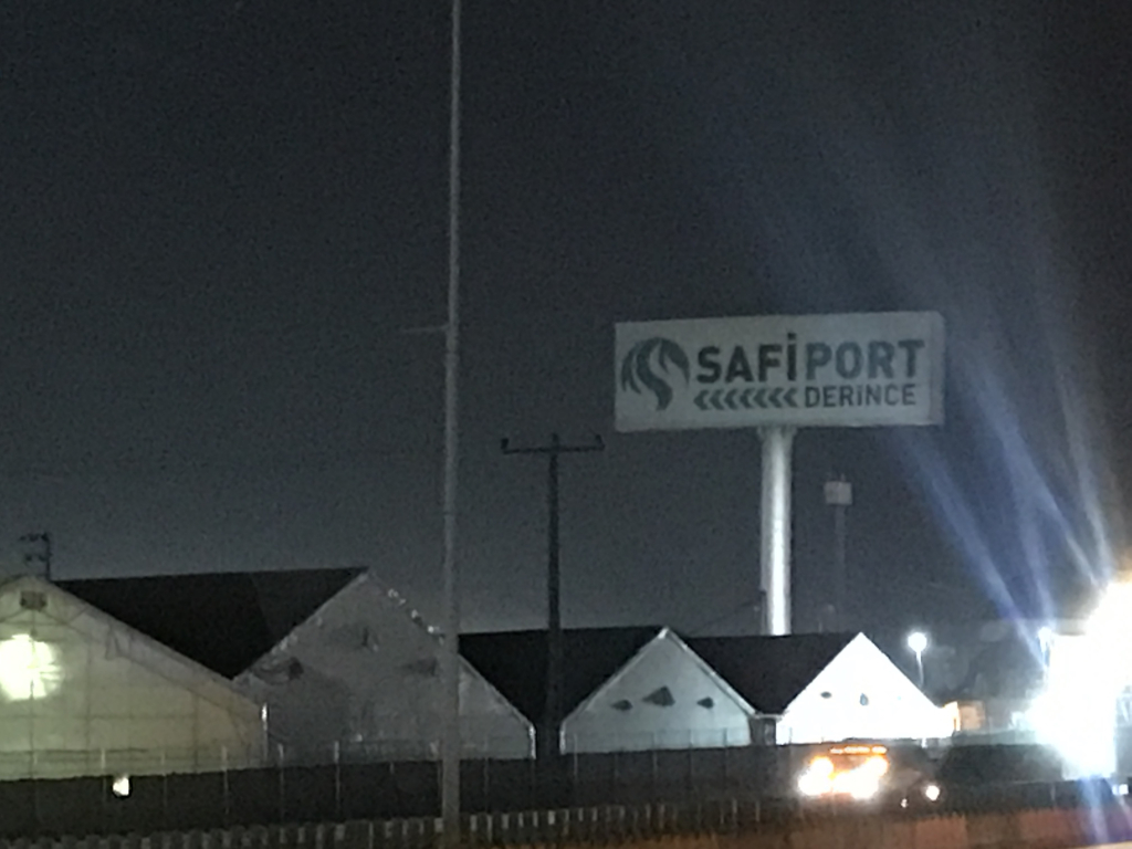 SAFİ PORT'TA KORKUNÇ KAZA: İKİ KONTEYNER ARASINDA KALAN ÇALIŞAN ÖLDÜ