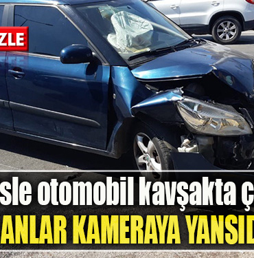 Kocaeli' de Minibüsle otomobil kavşakta çarpıştı O anlar kameraya yansıdı