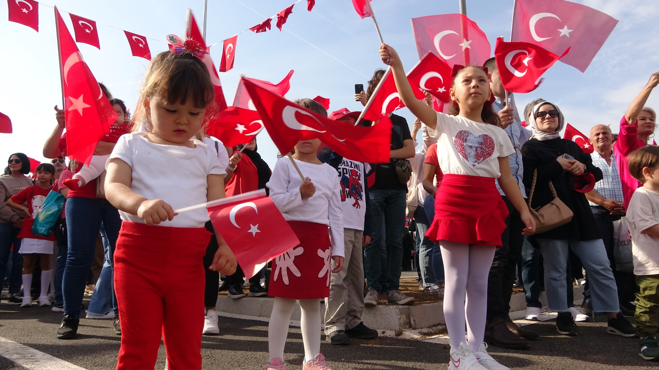 KOCAELİ'DE 100. YIL COŞKUSU