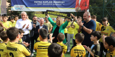 Hürriyet Bekirderesporlu genç futbolcularla kahvaltıda buluştu (4)