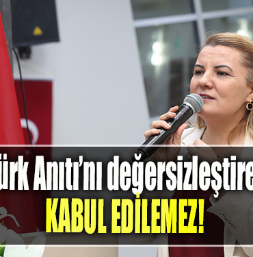 İzmit Belediye Başkanı Fatma Kaplan Hürriyet Tarihi Atatürk Anıtı’nı değersizleştiren kararlar ve tören alanının değiştirilmesi kabul edilemez!