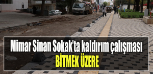 İzmit Mimar Sinan Sokak’ta kaldırım çalışması bitmek üzere