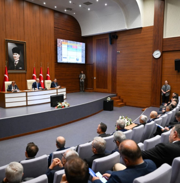 Kocaeli Valisi Seddar Yavuz 638 projeden 132'si tamamlandı