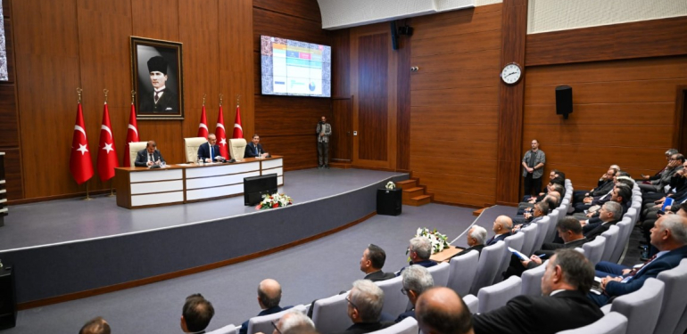 Kocaeli Valisi Seddar Yavuz 638 projeden 132'si tamamlandı