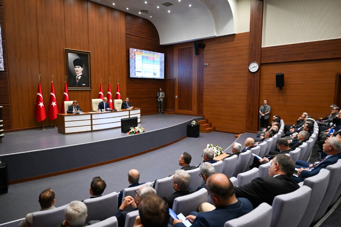 Kocaeli Valisi Seddar Yavuz 638 projeden 132'si tamamlandı