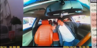 KOCAELİ'DE TAKSİCİ CİNAYETİNİN KAMERA KAYDI ORTAYA ÇIKTI DEHŞET ANLARI KAMERADA: 11 EL ATEŞ EDEREK ÖLDÜRMÜŞ 'TELEFONA HERHANGİ BİR ŞEYE BAKARSAN SIKACAĞIM KAFANA'