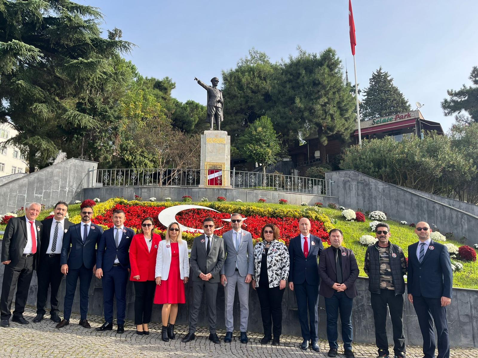 TES'ten vatandaşlara 100. yıl bayrağı