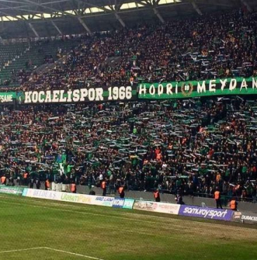Kocaelispor yönetimi maç biletlerine zam yaptığını duyurdu