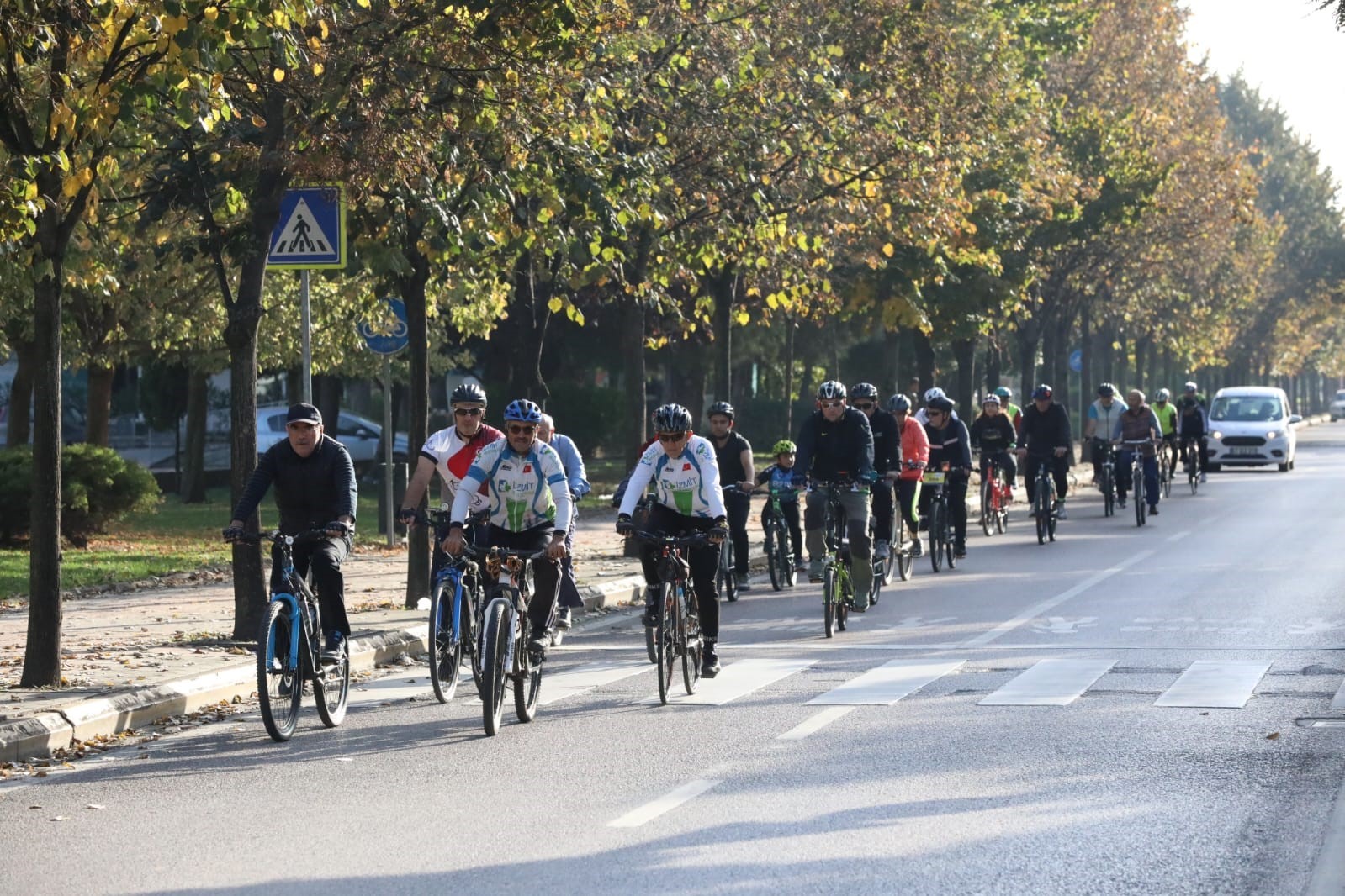 pedallar cumhuriyet icin cevrildi YXZcMydD.jpg