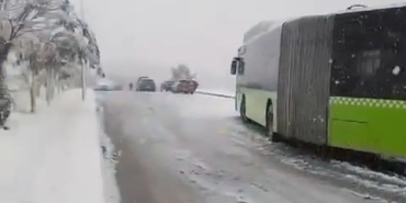 ARAÇLAR YOLDA KALINCA GENÇLER SINAVA YETİŞEMEDİ
