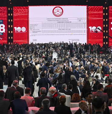 CHP'nin 38. Olağan Kurultayı'nda PM seçimleri için oy sayımı sona erdi