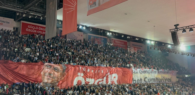 CHP'nin kadın ve gençlik kotası uygulanan PM listesi yayınlandı. Oğuz Kaan Salıcı ve Sezgin Tanrıkulu listeye giremedi.