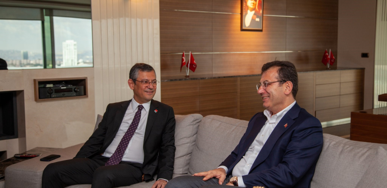 İBB BAŞKANI İMAMOĞLU, CHP GENEL BAŞKANI ÖZEL'İ ZİYARET ETTİ