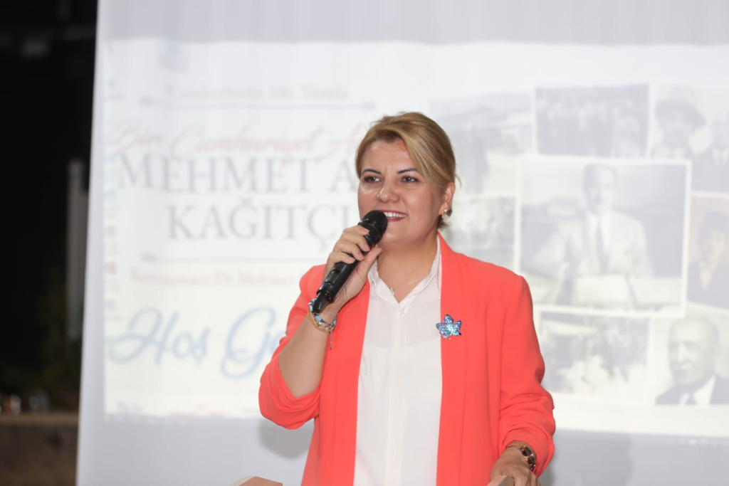 Izmit Belediye Baskani Fatma Kaplan Hürriyet