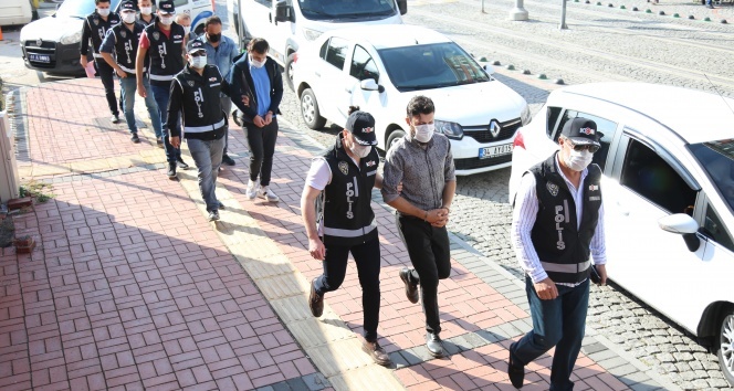 Jandarma’dan Kocaeli' de FETÖ’den aranan şahsa operasyon