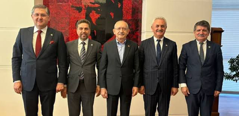 Kılıçdar
