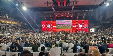 Özel’in anahtar listesi belli oldu. PM ve YDK üyelerini seçimi için oy verme işlemi başladı