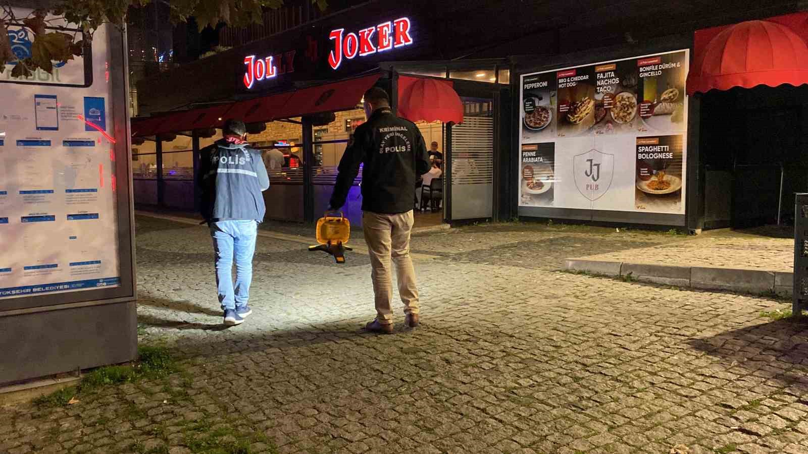 derya bedavacinin sahne aldigi eglence mekanina silahli saldiri e8VZW6T8.jpg