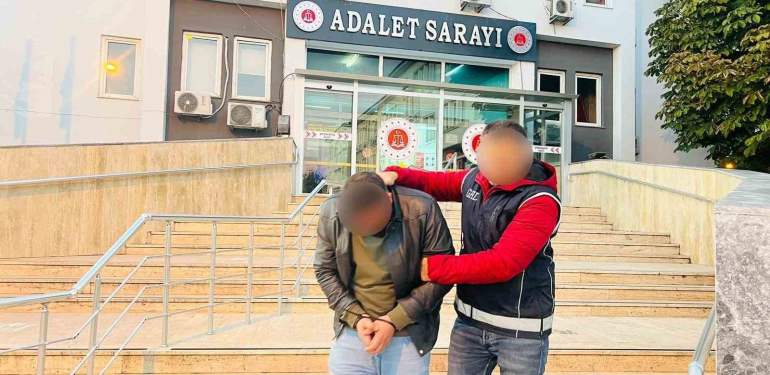 durdurulan araclardan 11 duzensiz gocmen cikti EfUU6g6Z.jpg