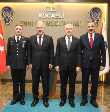 emniyet genel muduru erol ayyildiz kocaelide WXzIDd6w.jpg