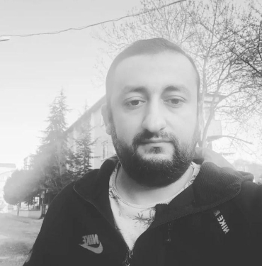 eski sevgilisinin kizini 25 bicak darbesiyle oldurup yakmisti savunmasi pes dedirtti WDtUGSwx.jpg