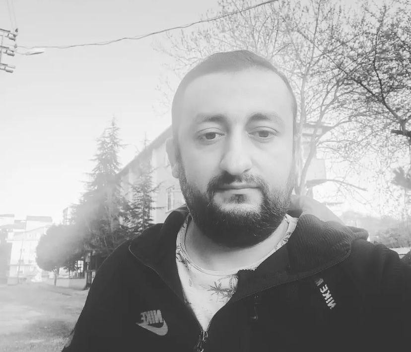 eski sevgilisinin kizini 25 bicak darbesiyle oldurup yakmisti savunmasi pes dedirtti WDtUGSwx.jpg