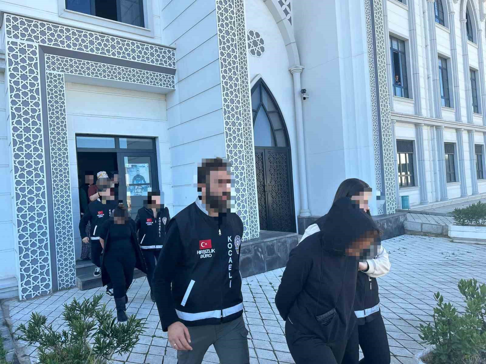 evden 100 bin tllik ziynet esyasi calinmisti 3 supheli yakalandi FPEuSdyn.jpg