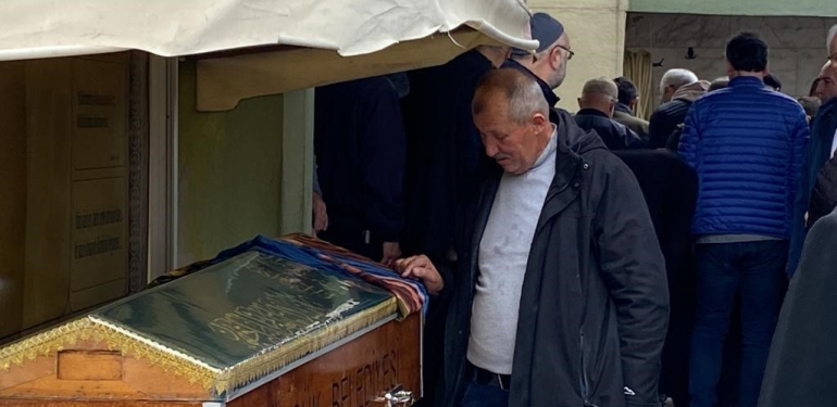 feci kazada hayatini kaybeden kizina son bakis NcZEcBMr.jpg