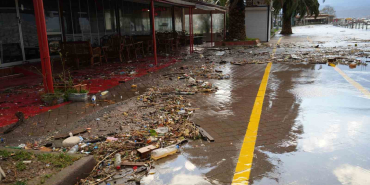 kocaelide deniz tasti sahil bandi suyla doldu 9vwqvrF9.jpg