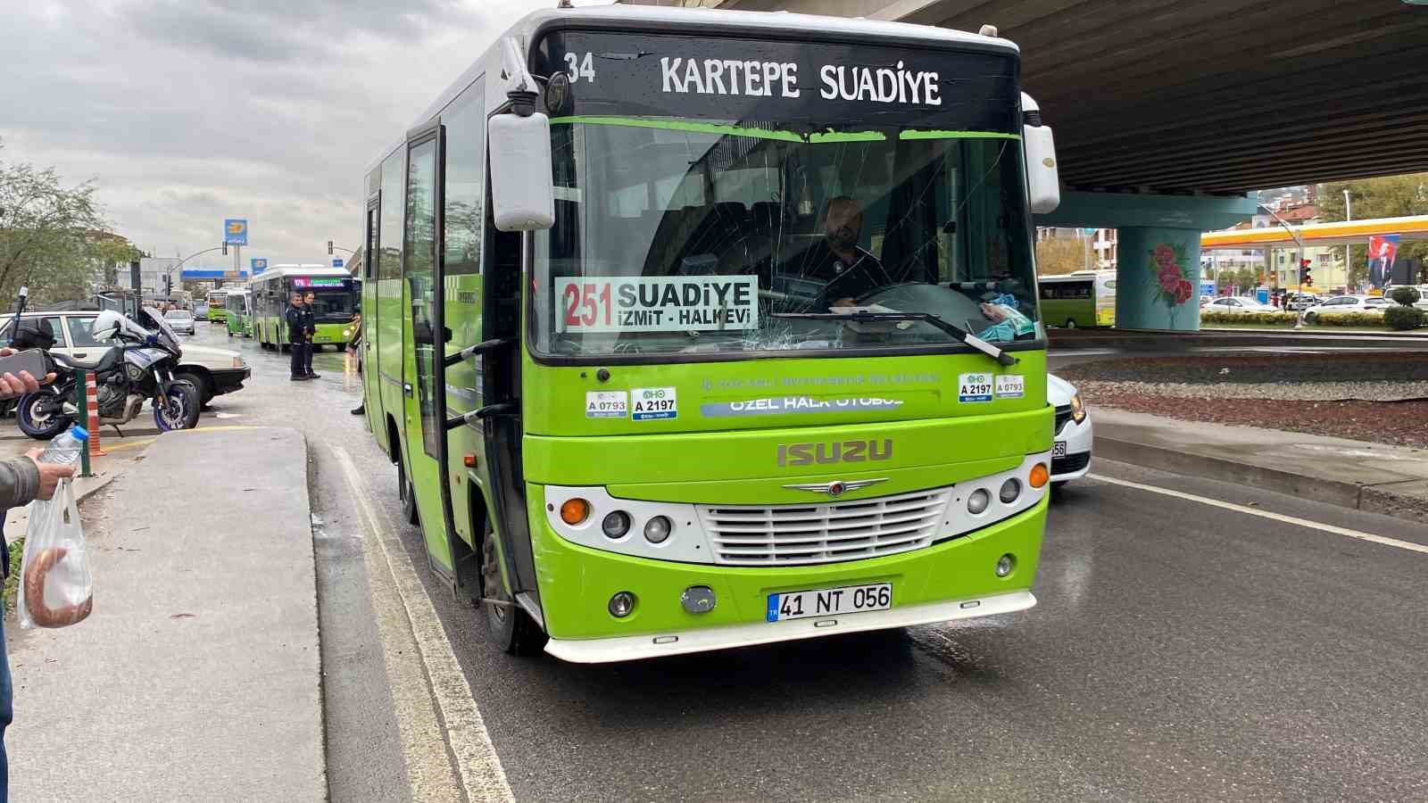kocaelide iki halk otobusu carpisti 1 yarali TDtJydi4.jpg