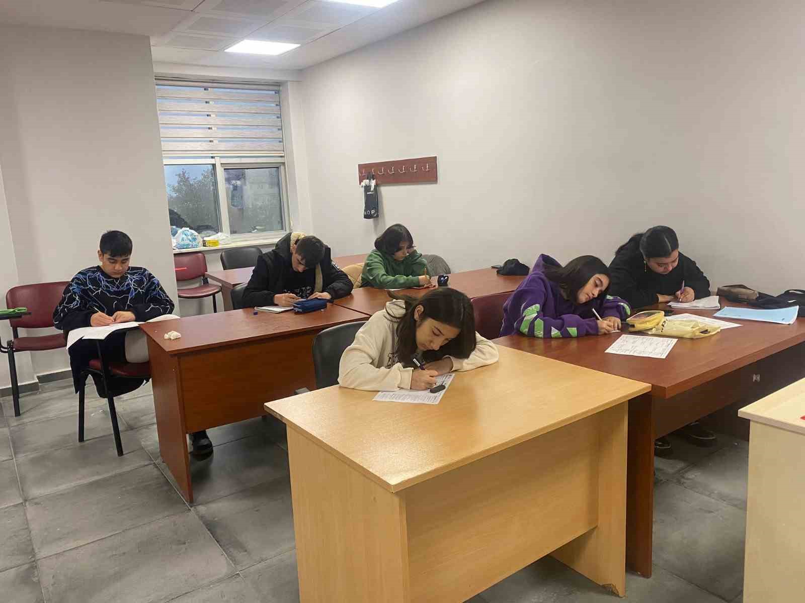 lgs hazirlik kurslari 7 ayri mahallede basladi IPvFNx7a.jpg