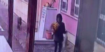 minik ogrenci ataturkun ogretmenler gununu boyle kutladi PRAemZNh.jpg