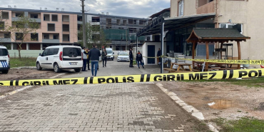 tatlici dukkaninin girisinde basindan vuruldu p3q85DHl.jpg