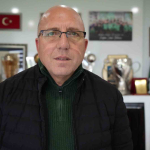 ENGİN KOYUN'UN TAHLİLLERİ TEMİZ ÇIKTI HAYATINI KAYBEDEN EKREM CAN'IN İSMİ YAŞATILACAK ENGİN KOYUN: "EKREM CAN KOCAELİSPOR SEVDALISIYDI. ONUN İSMİNİN YAŞATILMASI BOYNUMUZUN BORCU"