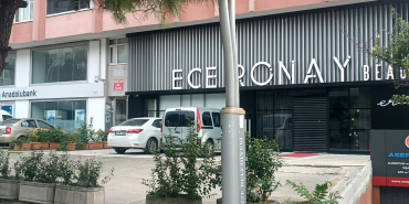 ECE RONAY'A AİT GÜZELLİK MERKEZİ KURŞUNLANDI