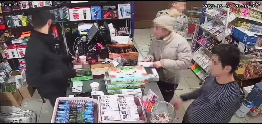 SMA HASTASI ÇOCUĞUN BAĞIŞ KUMBARASINI ÇALAN ŞÜPHELİLER YAKALANDI
