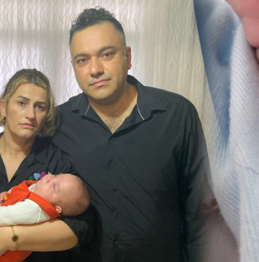 aile bebek yanık