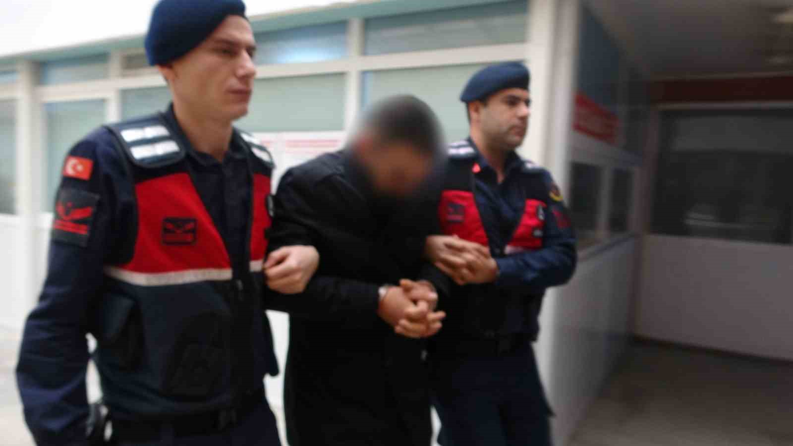 eski sevgilisinin evine tabanca ve bicakla dayanan supheli serbest birakildi GzgLRDvI.jpg