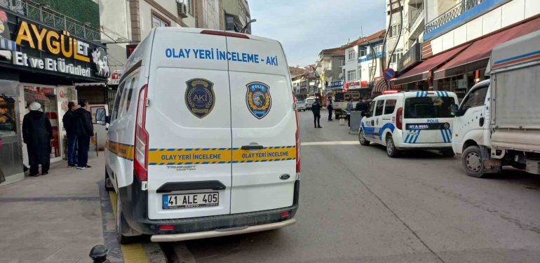 husumetlisini kiraathanede vurmustu suc aletiyle yakalandi 18cklvzP.jpg