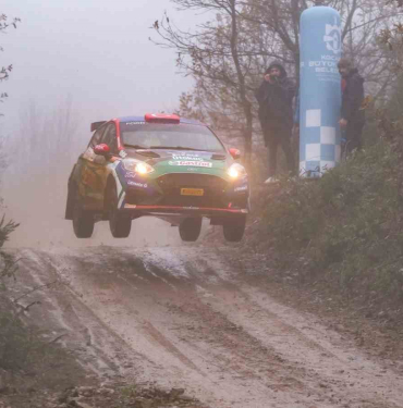 kocaeli rallisi nefes kesti ortaligi tozu dumana kattilar pcyFjyhA.jpg