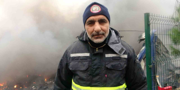 kocaelide lojistik deposunda cikan yangin 8 saate kontrol altina alindi 9p3k6RlY.jpg