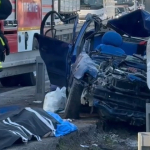 otomobil bariyerlere ok gibi saplandi anne ve oglu hayatini kaybetti GCSniRAV.jpg